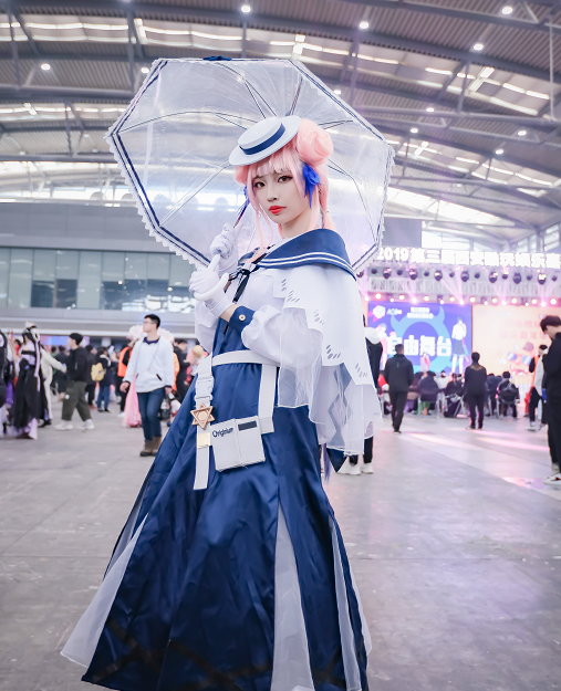 《明日方舟》游戏人物锡兰cosplay,小姐姐优雅的造型深入人心
