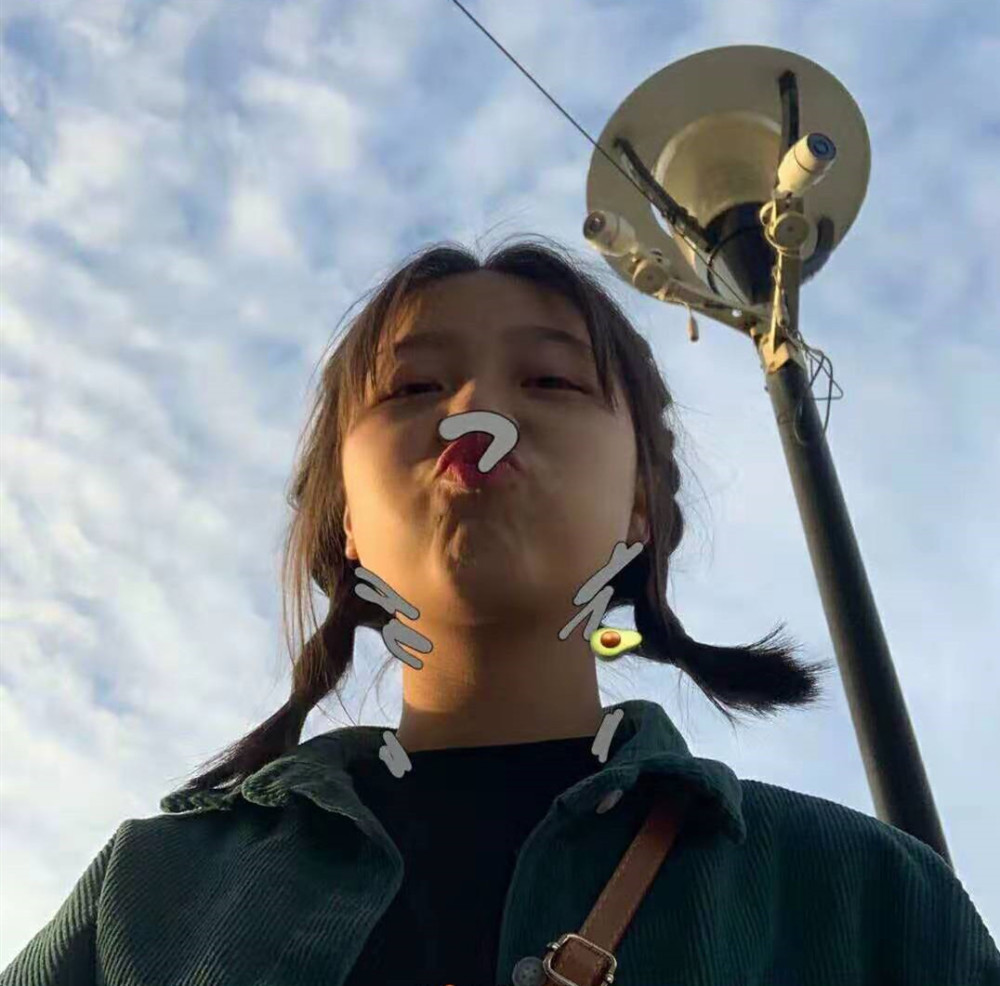小清新·女生头像:青春太好,好到无论你怎么过都觉得浪掷