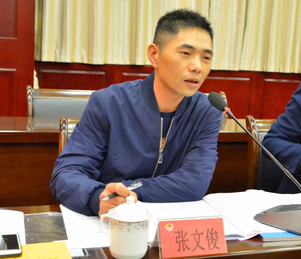 张文俊(福建省南铝铝材工程有限公司生产部副作业长)