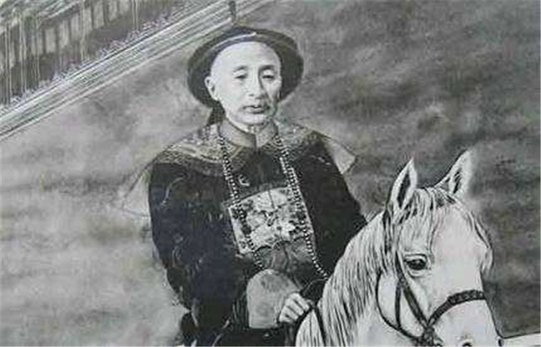 他出生富贵,却给父亲输掉一条街,晚年只能和李鸿章孙子散步