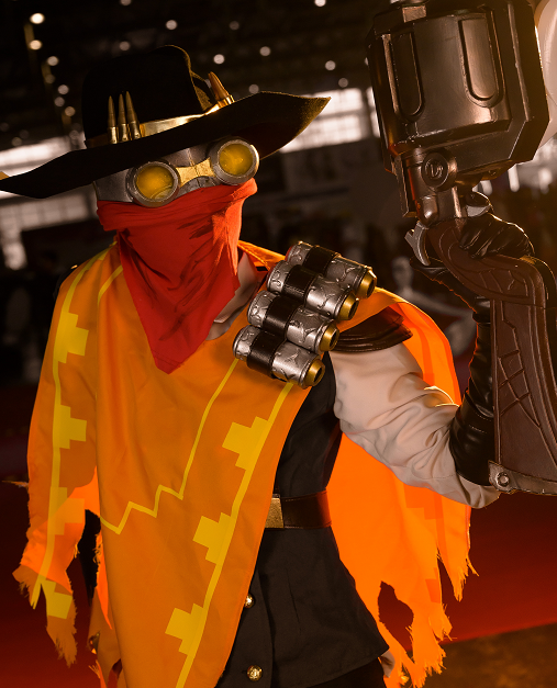 cosplay《英雄联盟》游戏角色戏命师,堪称神还原的cos作品