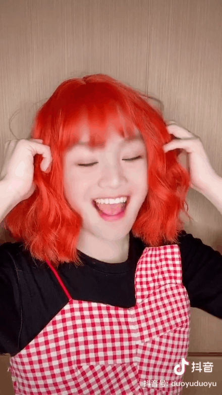 抖音上的达人们 也是玩的不亦乐乎 下面让我们来看一看 抖音上的小