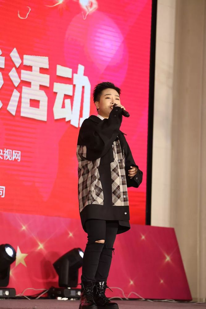 评委歌手 唐薇