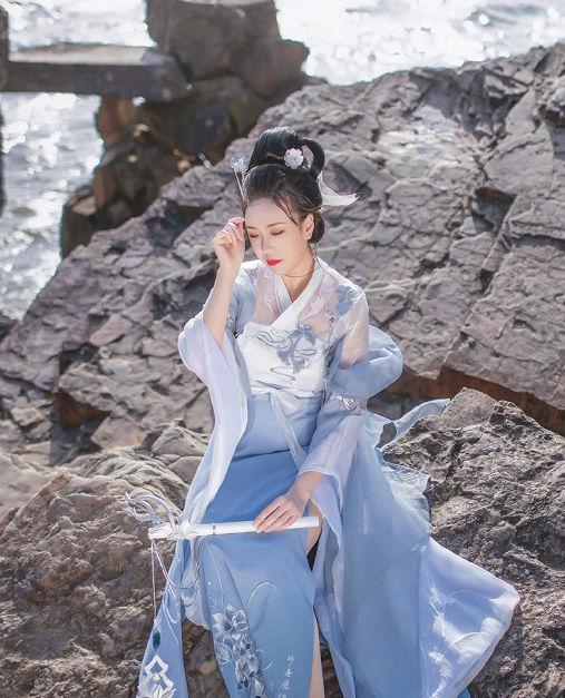 cosplay古代人物,cosplay中国历史人物 cosplay《天涯明月刀》游戏人物移花,小姐姐清雅脱俗气质迷人