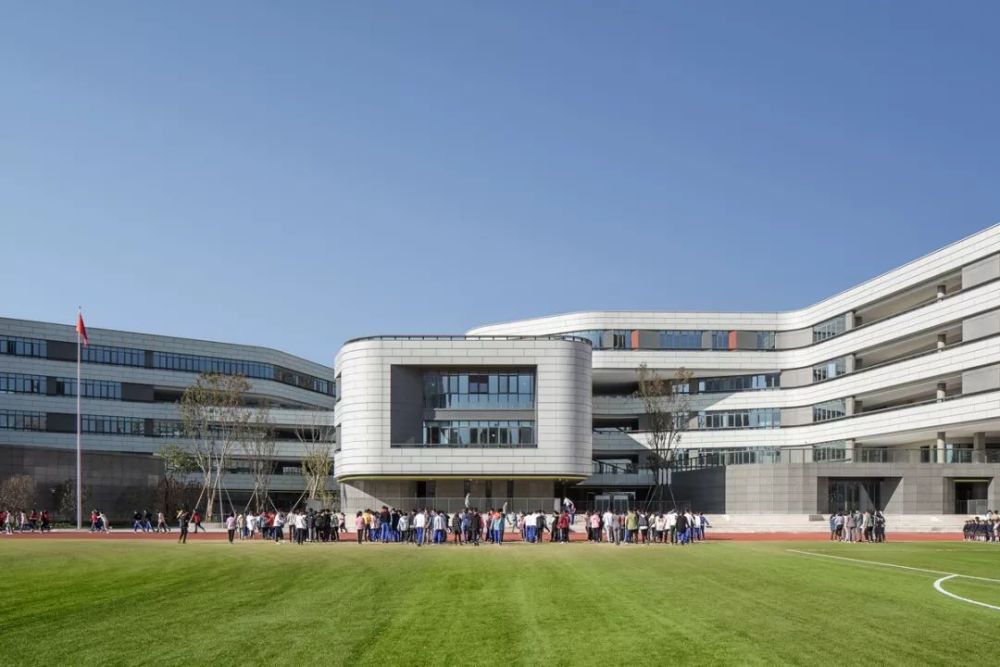 中小学建筑规划设计:浙江大学教育学院附属中学/36班