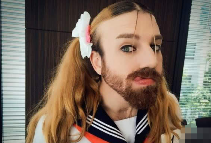 全网,ladybeard,西装