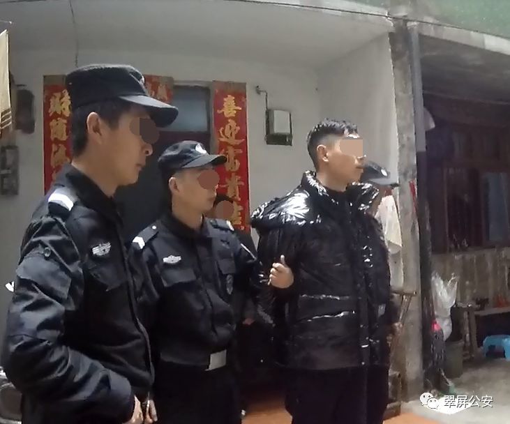 宜宾一小伙多次行窃后,竟对着天网做这一动作,结果