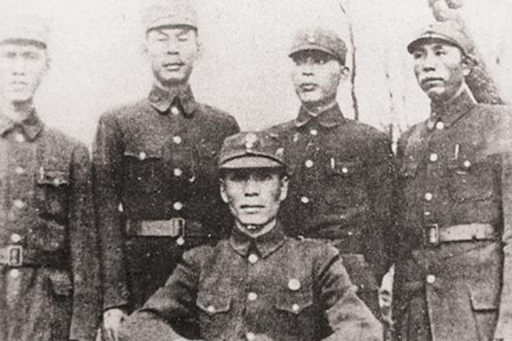此人被后人称之为"风流"将军,活了103岁,儿子更是家喻
