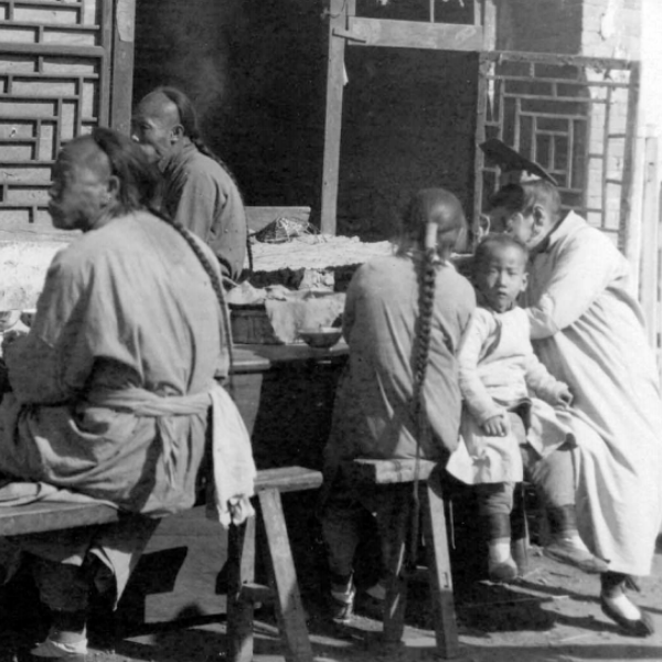 老照片:1910年代前后的中国北京,日本京都和朝鲜平壤与汉城街头