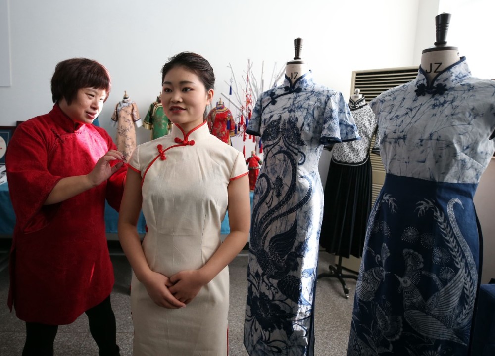 京式旗袍:古典美走入现代生活