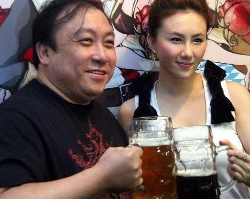 王晶最"器重"的晶女郎,比捧邱淑贞还用心,捧了15年依然不火