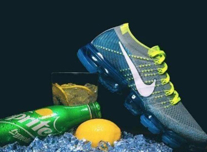 sprite x nike:nike 的次鞋款是在2017年推出的 vapormax"sprite" ,鞋