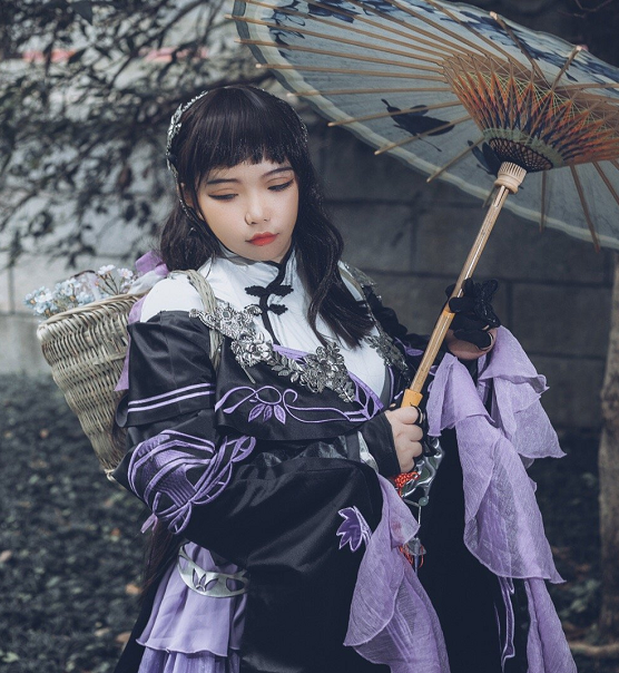 游戏《剑网三》万花人物cos,清纯可爱的古装女孩