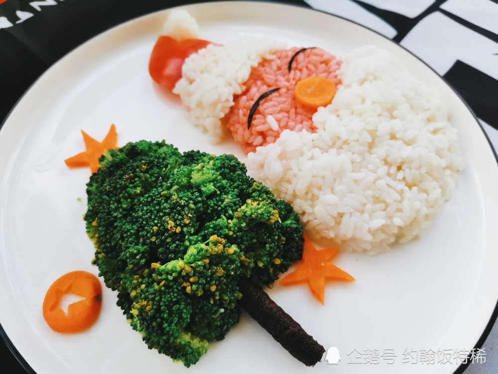 这样可爱的儿童餐不仅仅是专门为烘托节日而设计的,对于厌饭的孩子来