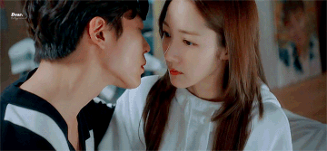 到了《healer》,已经很会制造火花.