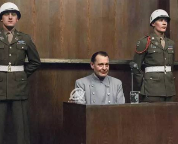 一组珍贵罕见的老照片,纳粹头目赫尔曼·戈林受审