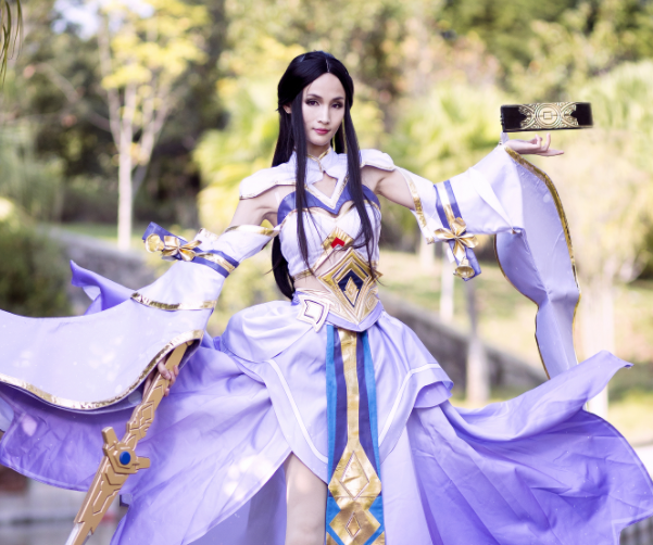 《王者荣耀》露娜cosplay,清新可爱,美丽迷人小姐姐