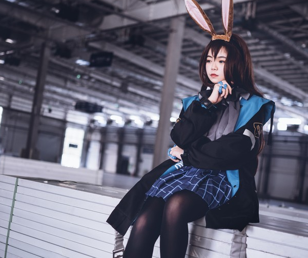 高清《明日方舟》阿米娅cosplay,气质优雅,甜美迷人