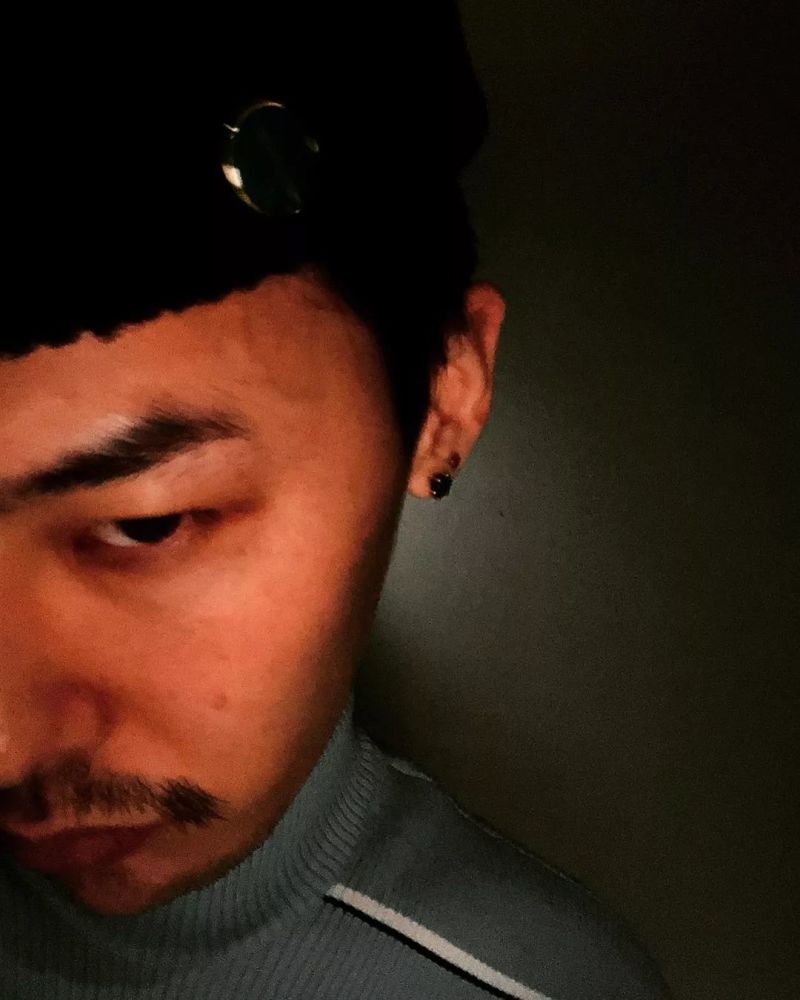 权志龙最新ins 茅台喝的666 看点快报
