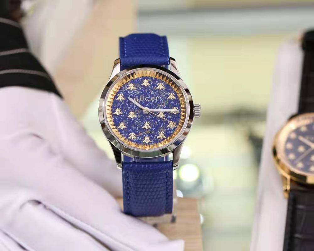 2019新款古驰gucci女士时尚手表,圣诞限量版,get它绝对没错!