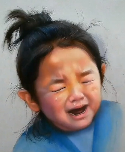 美术生尝试给小女孩改画,刚开始是在哭,看到最后:怎么突然就笑了?