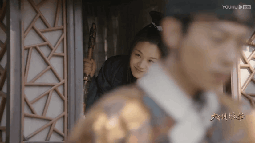 太把汤唯当回事儿了