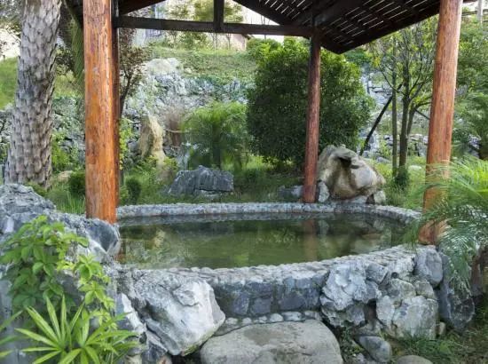 泡温泉,兴仁县,黔西南州,森林温泉,普安县