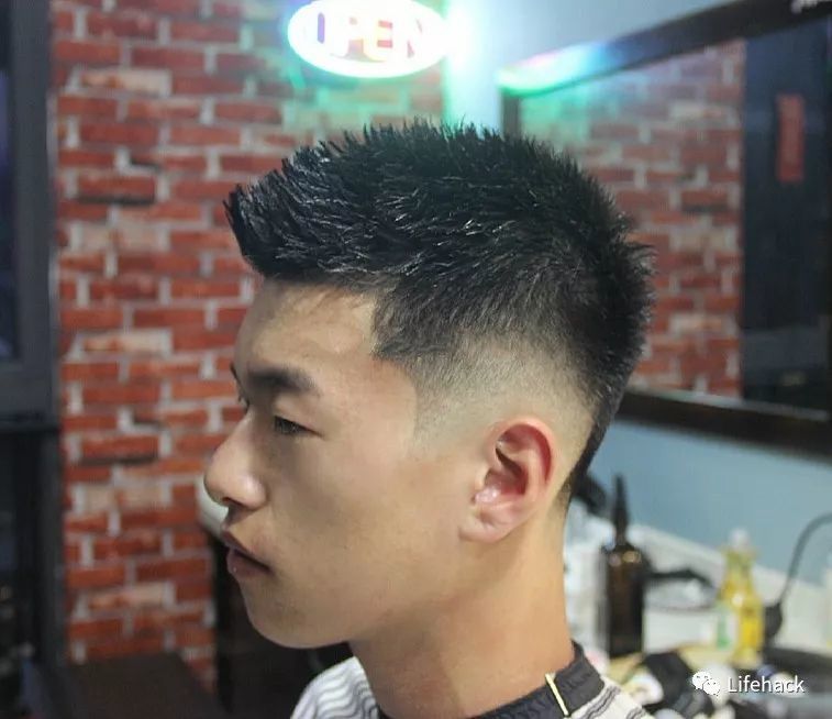 2020亚洲男士发型流行趋势,毛都竖起来了