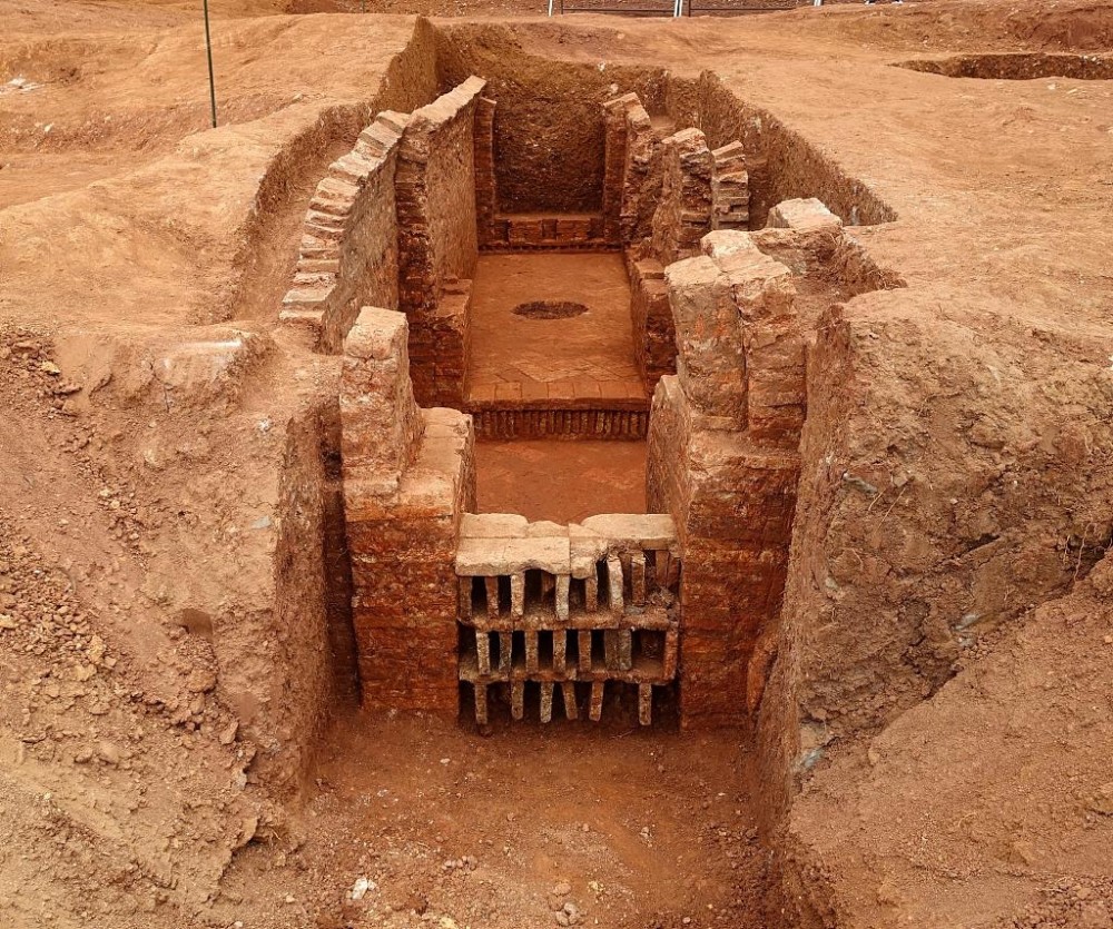 古代墓葬为何常建造出住房结构?