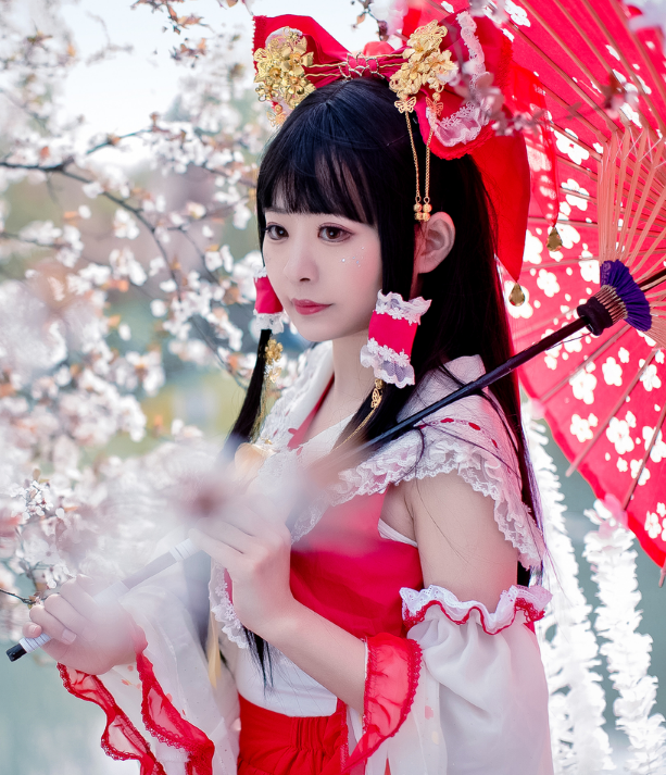 博丽灵梦cosplay,青春靓丽的小姐姐