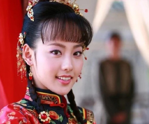 张嘉倪参演的四部古装剧,除了《延禧攻略》中的顺嫔,你还知道谁
