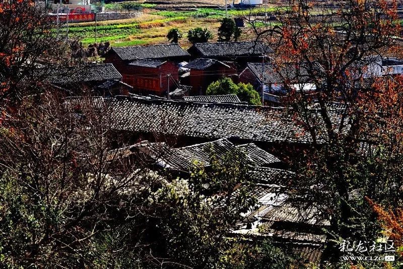 从"老黑山"村向处眺望,脱贫攻坚,石林县大可乡新建成的老黑山新村,64