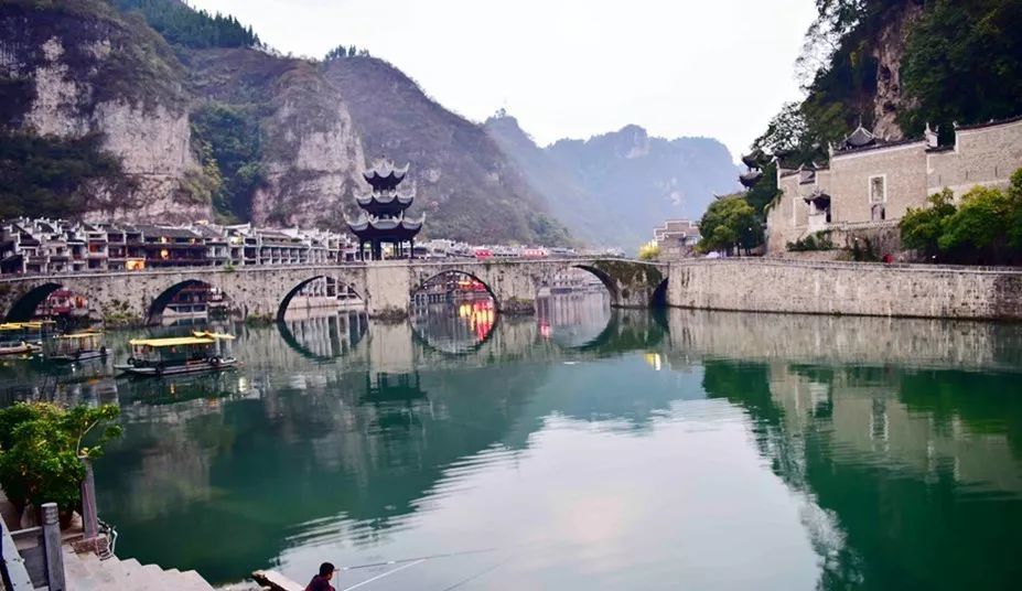 贵州省黔东南自治州镇远古城旅游景区上榜.
