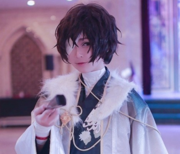 cosplay《文豪野犬》太宰治,文武双全的和服小伙子