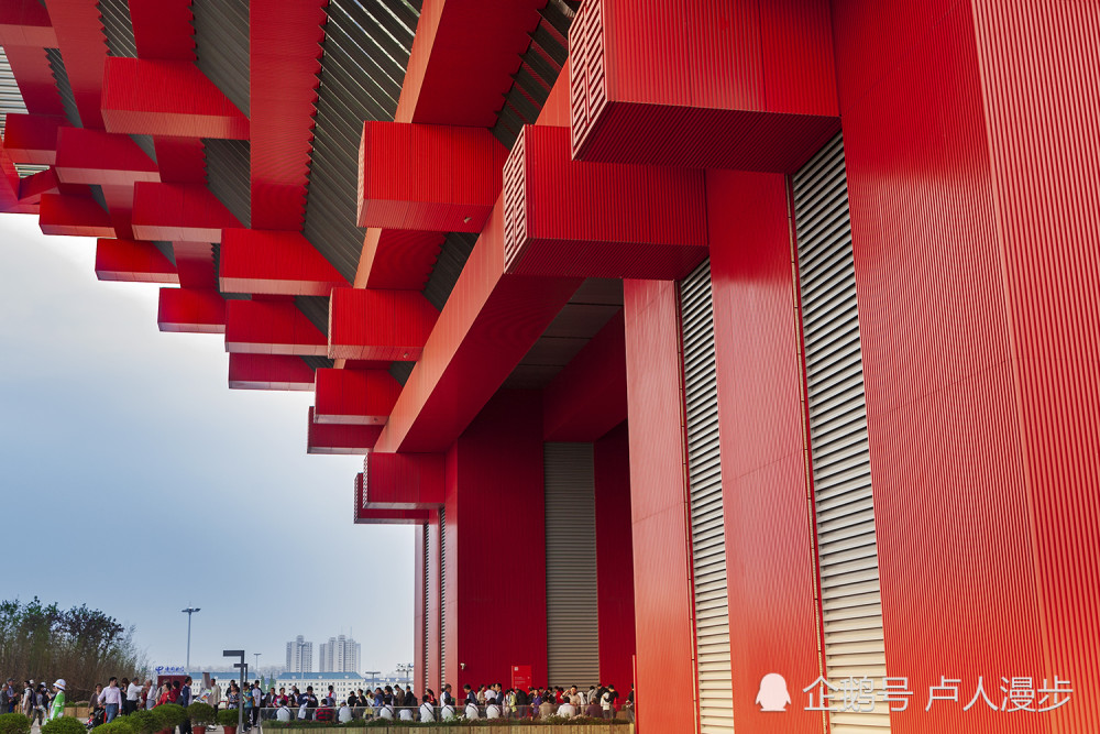 2010年上海世博会中国国家馆,阐释中国特建筑美学,东方之冠,中国传统