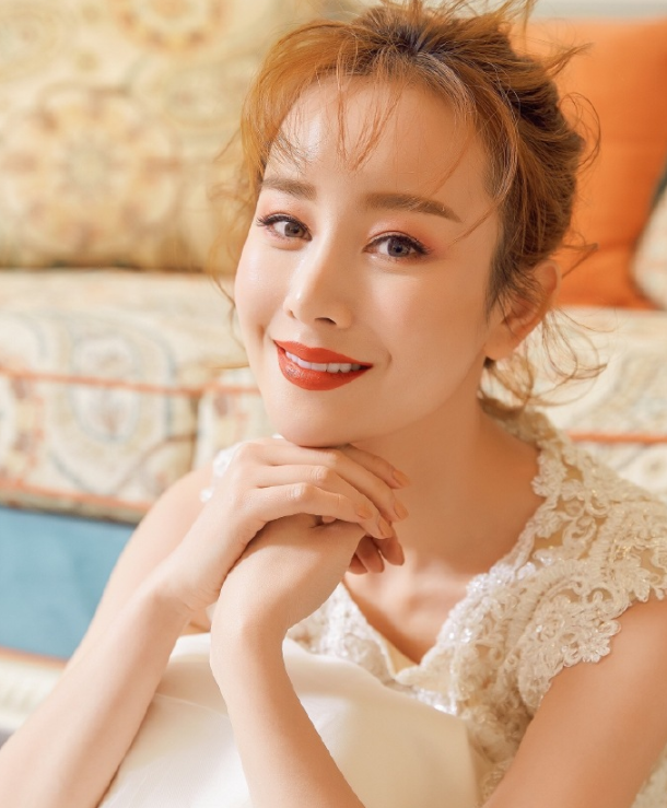 张檬时尚唯美写真,气质独特动人,撩力十足