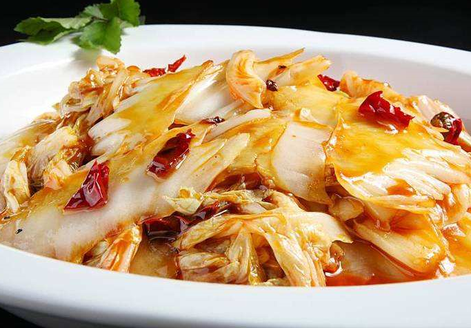 醋溜白菜,下锅就放醋是"大错",教你1招,白菜酸辣爽口又入味