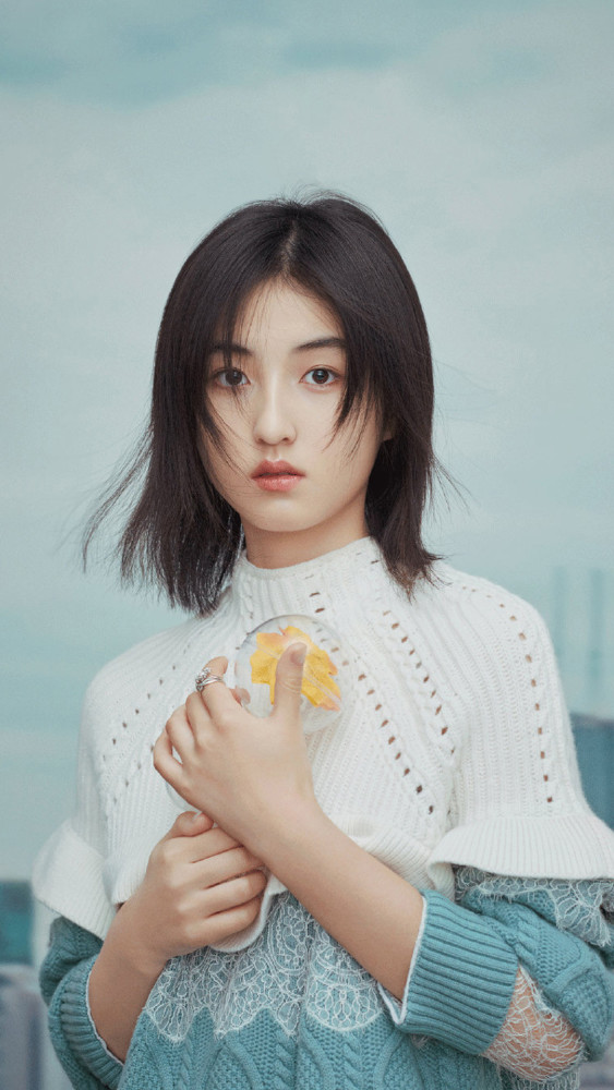 张子枫starbox鬼马少女感时尚壁纸