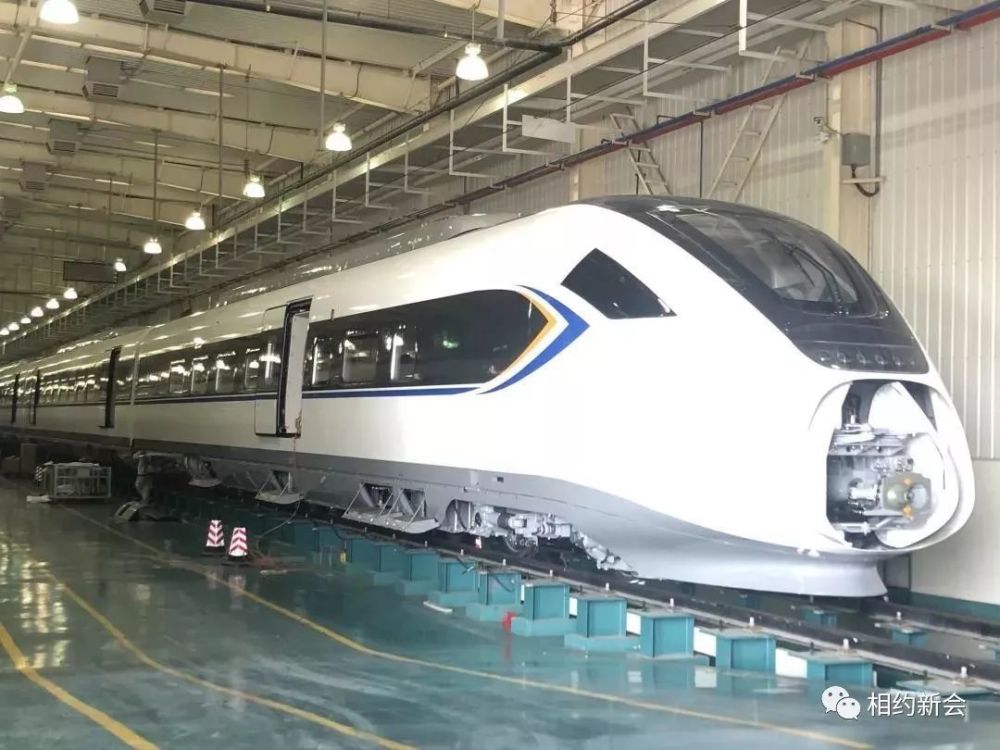 塑料薄膜破碎机_塑料破碎机械_塑料破碎成型机