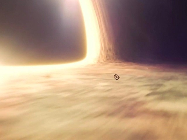 《星际穿越》订立科学严谨性的最高标准,科学顾问是诺贝尔奖得主