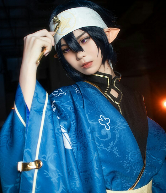 动漫《凹凸世界》雷狮cosplay,冷艳十足的小姐姐