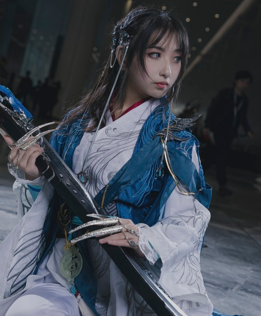 cosplay神相《逆水寒》,小姐姐十分古典优雅