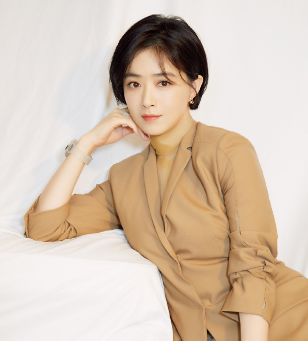 蒋欣唯美写真,风采卓然气质爆表