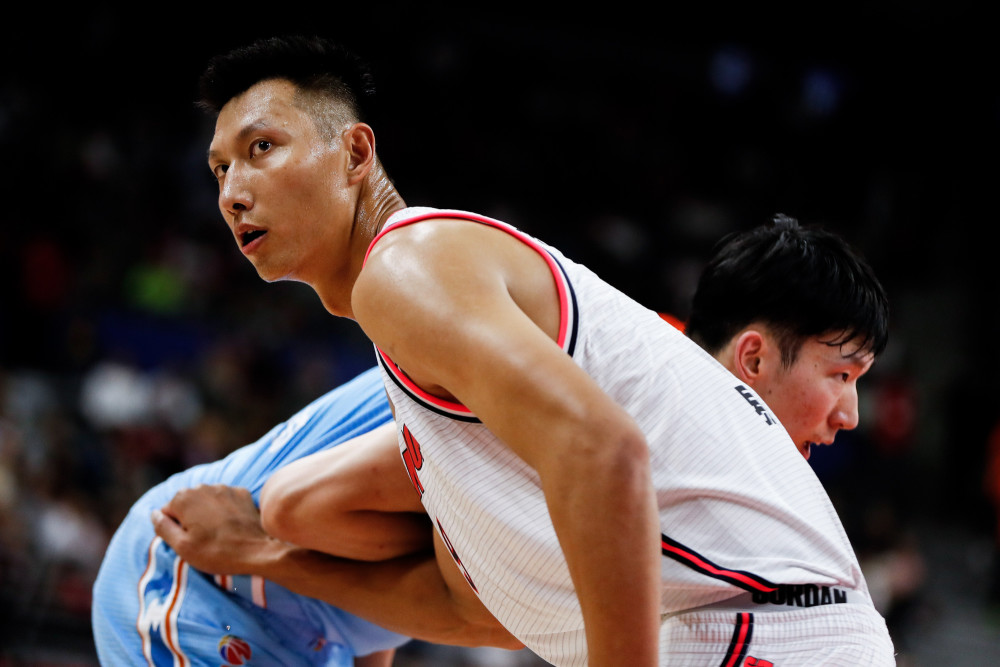 易建联连续三年获cba全明星赛票王,当选北区首发,林书豪很兴奋