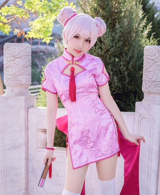 cosplay《王者荣耀》小乔,旗袍装扮美的迷人