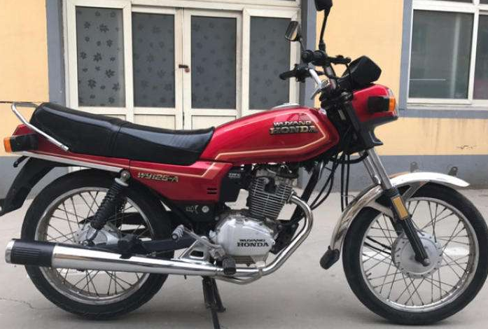 八九十年代有哪些经典摩托车?只要骑过其中一台,都是老摩友了
