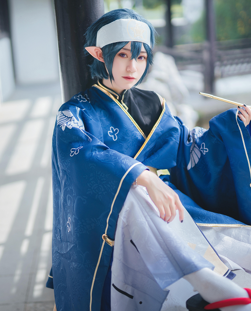 动漫《凹凸世界》雷狮cosplay,清新秀丽的cos小姐姐