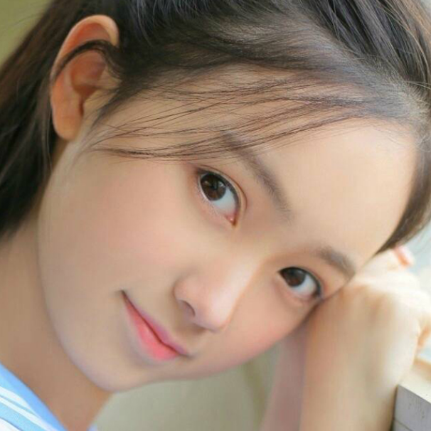 清纯学生头像壁纸,甜美迷人,温婉恬静