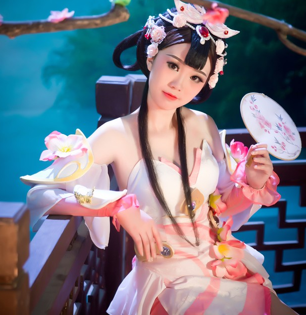 王者荣耀甄姬cosplay,清新单纯秀色可餐