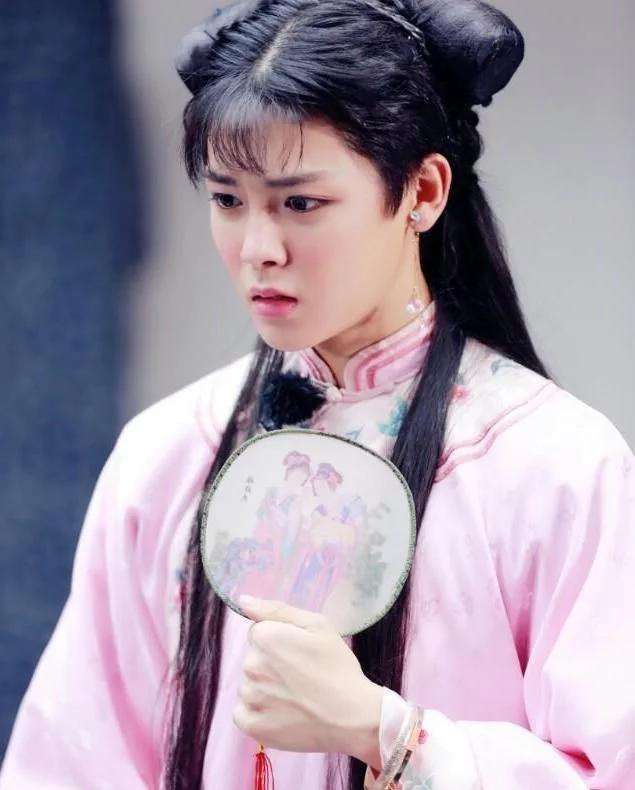最美男扮女装,马天宇,王源上榜,最美金寡妇,而他确定不是女的?